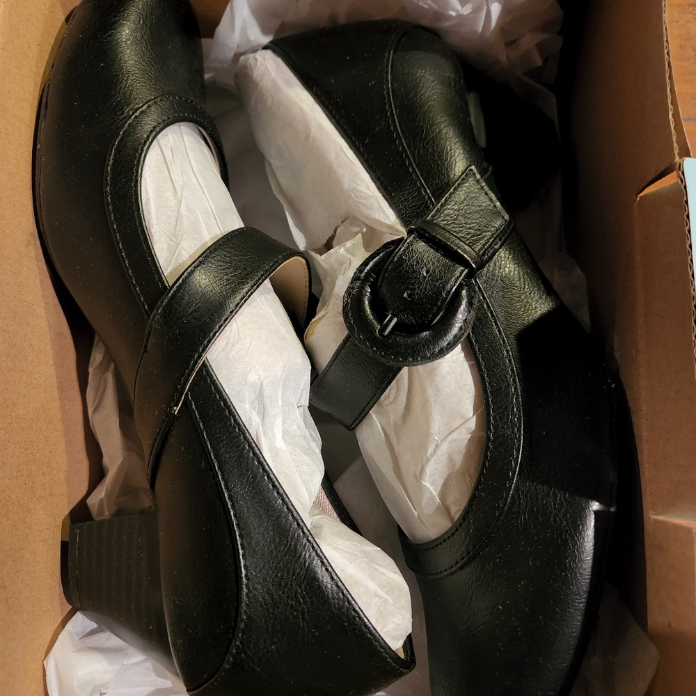 Lifestride Rozz Soft System Black Work Shoe Mary Jane Size 7M